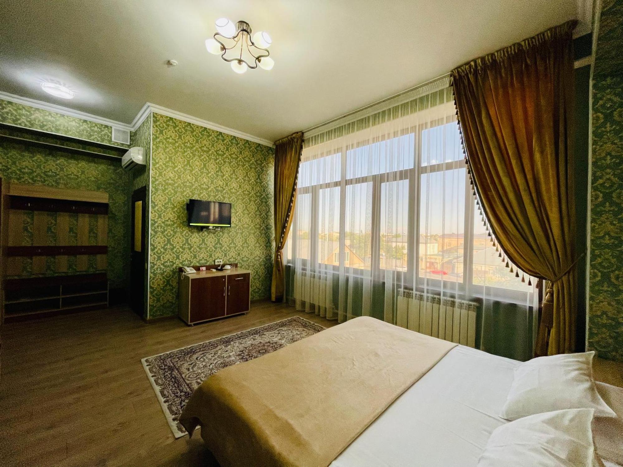 Hotel Dostyk Kyzylorda Exterior foto