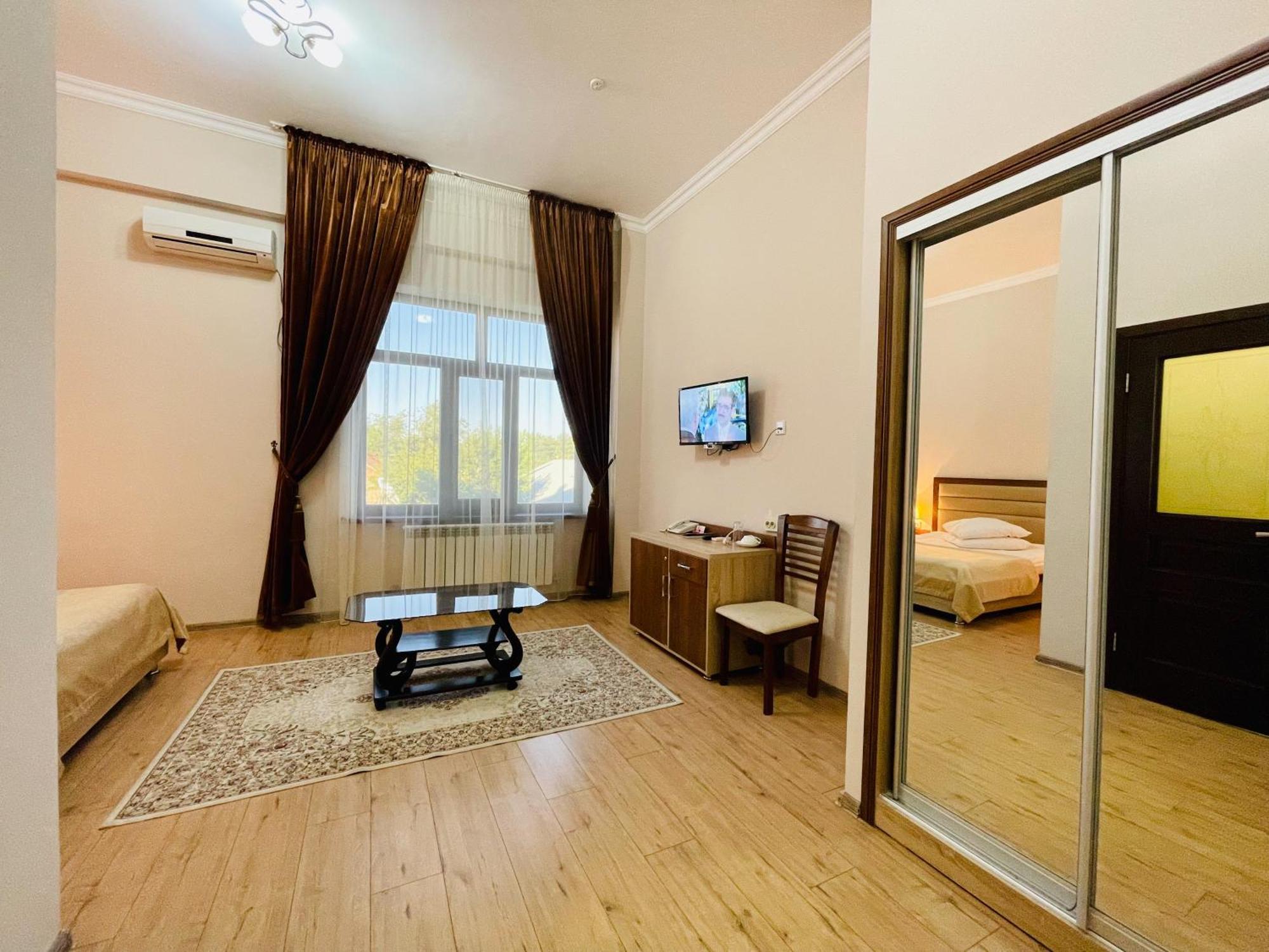 Hotel Dostyk Kyzylorda Exterior foto