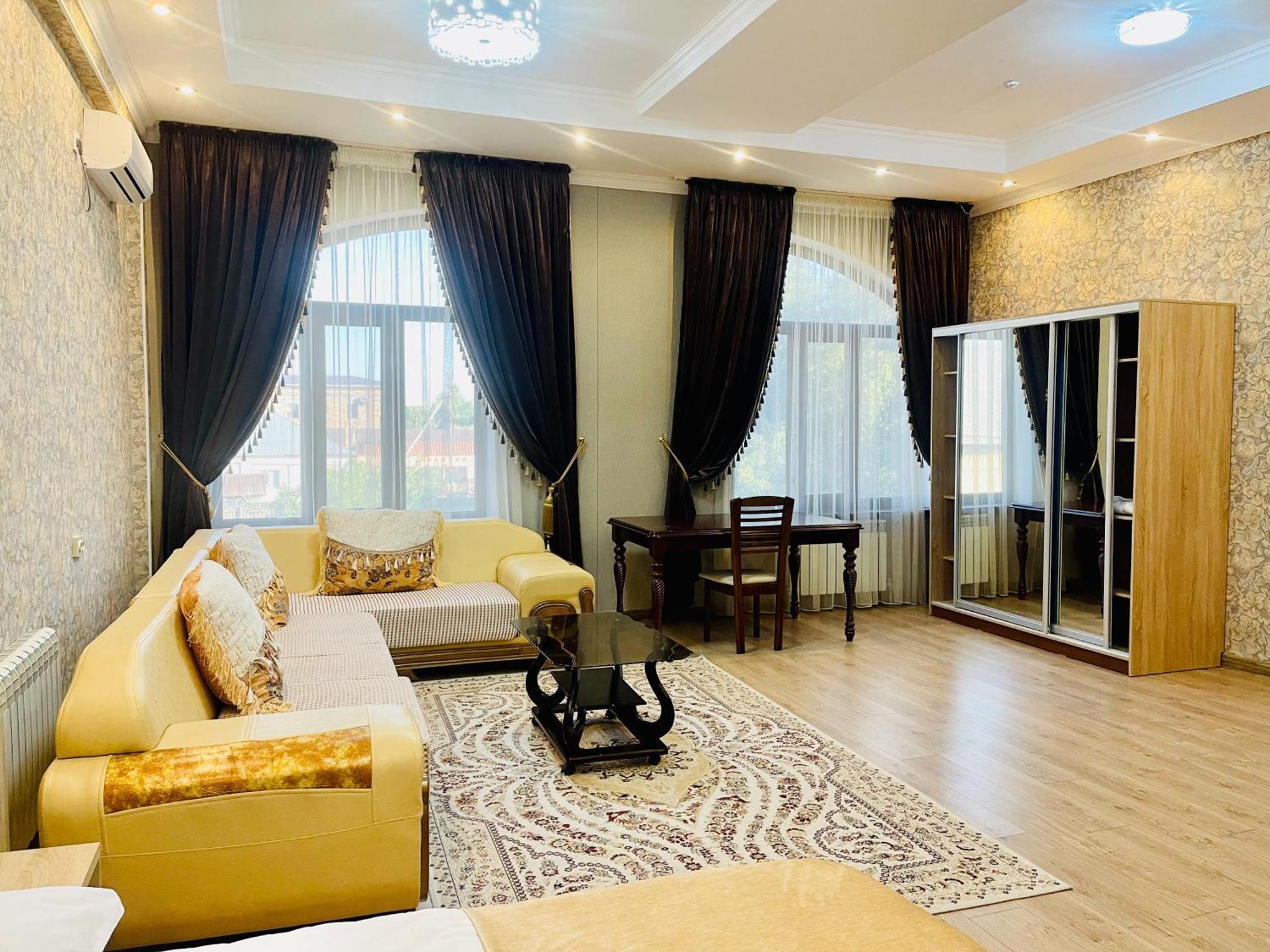 Hotel Dostyk Kyzylorda Exterior foto